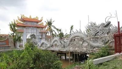 Clip cận cảnh nhà thờ tổ nghiệp tiền tỉ của danh hài Hoài Linh