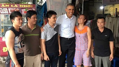 Tổng hợp những hình ảnh bình dị của Tổng thống Obama 