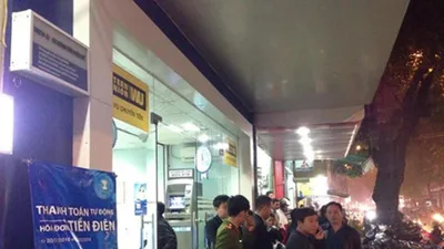 Clip: Hiện trường vụ cướp Ngân hàng BIDV ở Huế