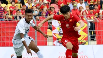 U22 Việt Nam mở màn SEA Games 29 bằng trận thắng 4-0