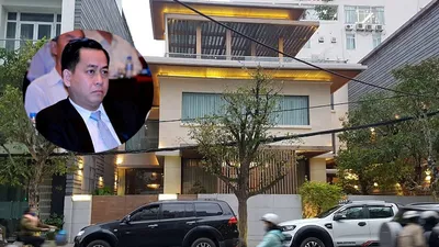 Clip: Bộ Công an đang khám xét nhà ông Vũ 'nhôm'