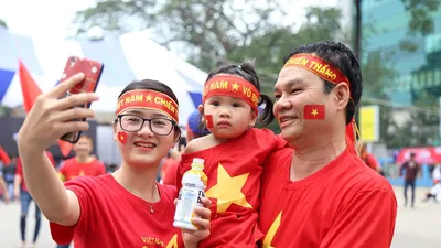 Hàng ngàn CĐV 'tiếp sức' cho đội tuyển U23-Việt Nam