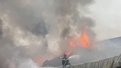 Cháy lớn ở công ty chuyên Vali túi xách ở Long An