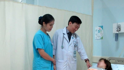 Sơ cứu ban đầu cho nạn nhân bị tôn cứa cổ