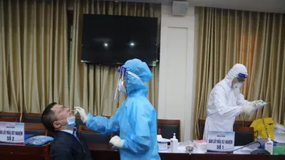 Hà Nam: 1 người nghi mắc COVID-19 sau khi hoàn thành cách ly