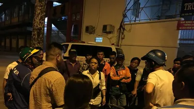 Lời kể người đưa 2 'hiệp sĩ' bị đâm chết vào bệnh viện