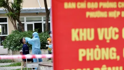 Hai bệnh nhân COVID-19 ở TP.HCM có thể lây nhiễm từ đâu?