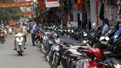 Siết chặt quản lý, sử dụng lòng lề đường, vỉa hè