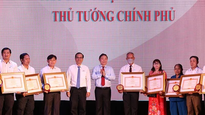 Những bà nội trợ đam mê hiến máu cứu người 