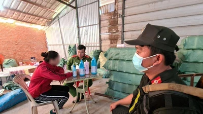 Bình Dương: Phát hiện xưởng sản xuất hàng giả số lượng lớn