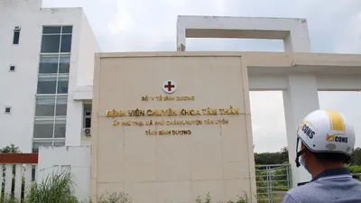 Bình Dương chuẩn bị bệnh viện dã chiến điều trị COVID-19 khoảng 200 giường