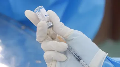 Bình Dương đồng loạt tiêm vaccine Vero Cell mũi 2 cho người dân