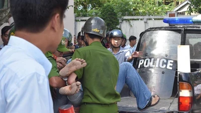 Giải cứu thành công nữ con tin tại Huế