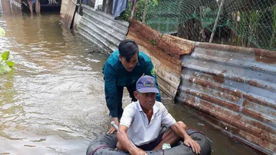 ĐBSCL: Triều cường cao bất ngờ, nhiều nơi vỡ đê