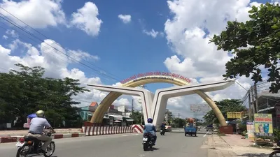 Vĩnh Long điều chỉnh mức vận động hỗ trợ người lao động xa quê