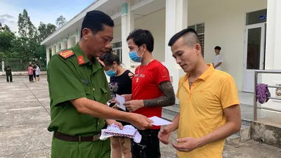 40 người tháo chạy từ casino ở Campuchia được trở về nhà