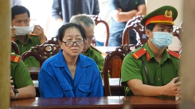 Tòa tuyên án phúc thẩm vụ bà trùm buôn lậu Mười Tường kêu oan