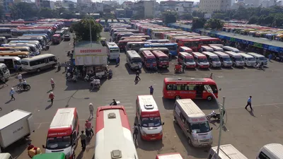 Xe đò dịp lễ 30-4 tăng giá 20%-40%