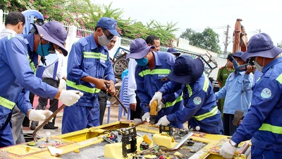 Bình Tân nghiền, đốt 22 máy bắn cá, máy đánh bạc