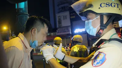 TP.HCM: Nhiều người vi phạm nồng độ cồn vào giáp Tết