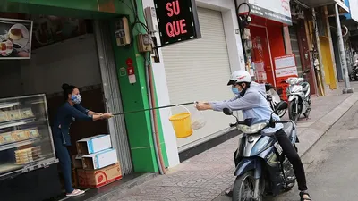 TP.HCM cho phép mở lại dịch vụ ăn uống, chỉ bán mang đi