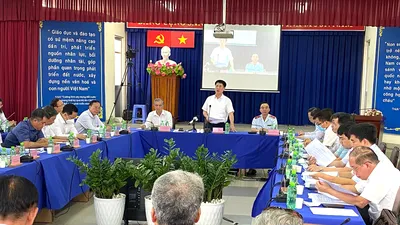 Toàn cảnh buổi đối thoại với người dân Thủ Thiêm. Ảnh: LÊ THOA