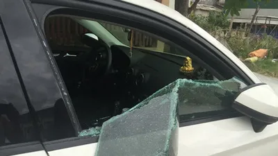 Điều tra vụ đập kính xe ô tô trộm iPad, điện thoại, 60 triệu đồng ​