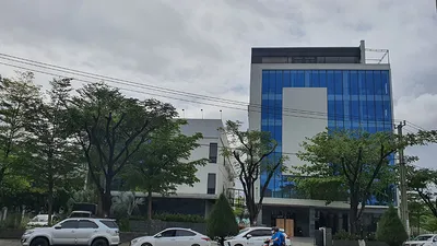 Bệnh viện 7 tầng giữa TP Đà Nẵng xây không phép