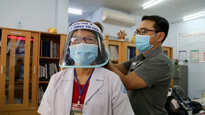 Chống dịch COVID-19: 'Hãy vững tin vì chúng tôi luôn bên bạn'