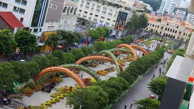 Toàn cảnh Đường hoa Nguyễn Huệ Tết Giáp thìn 2024 trước ngày khai mạc