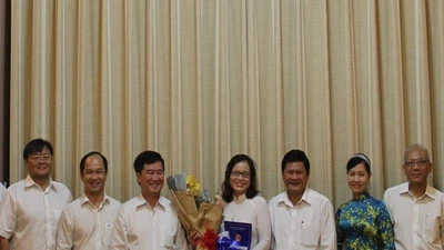 Bà Nguyễn Thị Hồng Hạnh làm phó giám đốc Sở Tư pháp TP 