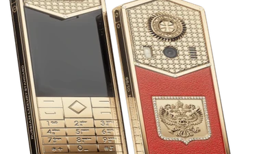 Mẫu điện thoại 700 triệu đồng 'mừng' ông Putin nhậm chức