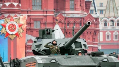 Dàn vũ khí 'khủng' Nga phô diễn trong lễ duyệt binh