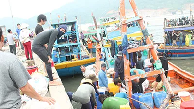 Bộ Công Thương công bố đường dây nóng hỗ trợ ngư dân