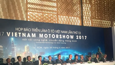 Triển lãm ô tô 2017: xe Nhật và một nữa còn lại