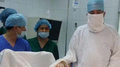 Chữa vô sinh, có “bầu” tưởng sinh 3 hóa khối u 7 kg