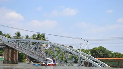 Toàn cảnh vụ sập cầu Ghềnh qua ảnh