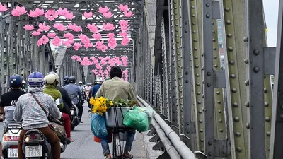 Sắc màu mùa Phật đản tại cố đô Huế