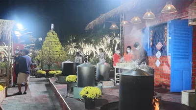 Video: Hội hoa xuân nhộn nhịp những ngày cận Tết Nguyên đán