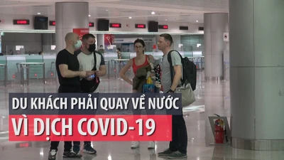 Du khách ở Tân Sơn Nhất phải quay về nước vì dịch COVID-19