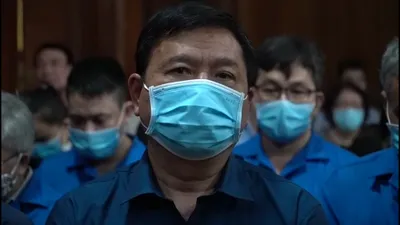 Video: Hình ảnh đầu tiên của ông Đinh La Thăng tại tòa