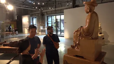 Video: Triển lãm ‘Lần trong, Nằm giữa, Vùi dưới, Lộ trên’