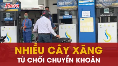 Nhiều cây xăng ở TP.HCM từ chối chuyển khoản: Các bên nói gì?