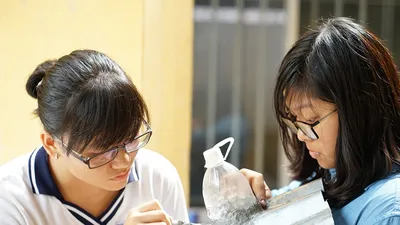 Lớp học thành xưởng cơ khí, thầy trò làm kỹ sư