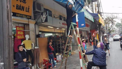 Hà Nội đồng loạt dẹp vỉa hè 