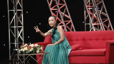 Ai đặt nickname 'Thỏi socola biết hát' cho ca sĩ Đoan Trang?