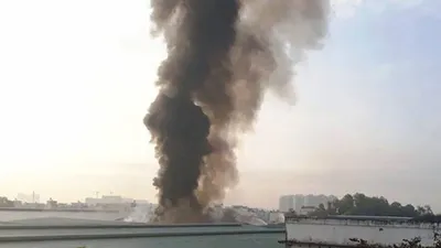 TP.HCM: Cháy nổ kho hóa chất hàng trăm mét vuông