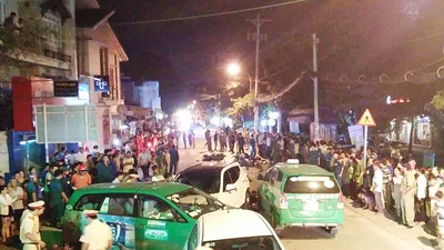 13 xe tông liên hoàn ở quận 12, nhiều người thương vong