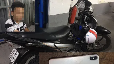 14 tuổi đã bỏ học theo bạn đi cướp giật iPhone 