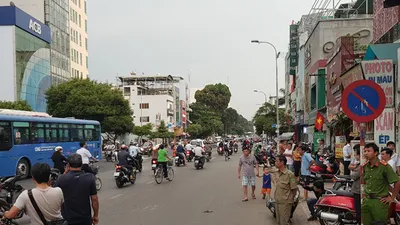 Nghi can đâm người sau quệt xe ở TP.HCM ra Hà Nội đầu thú